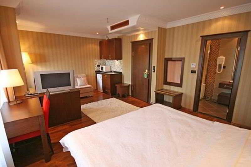 Mangana Konak Hotel Истанбул Екстериор снимка