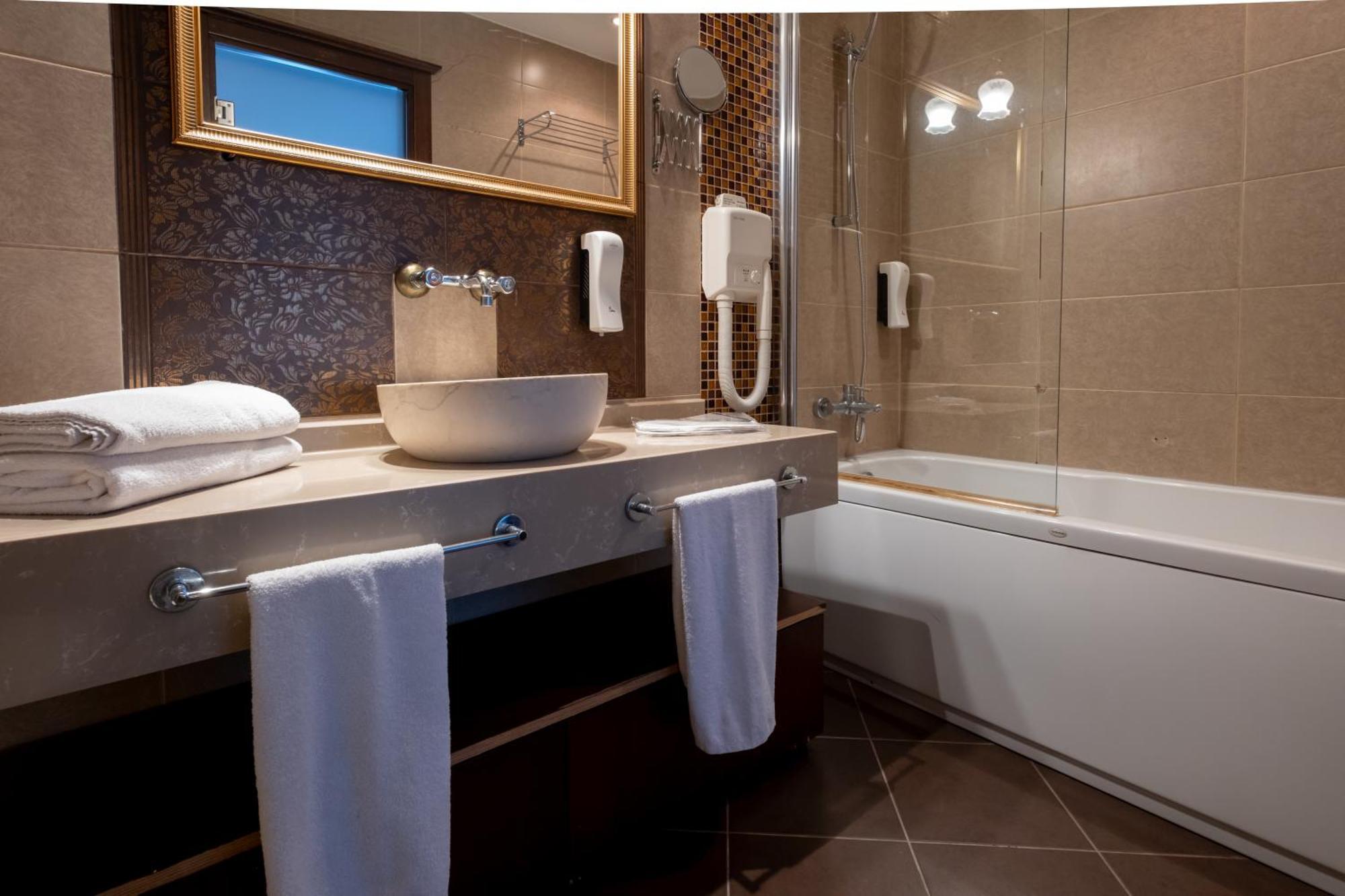 Mangana Konak Hotel Истанбул Екстериор снимка